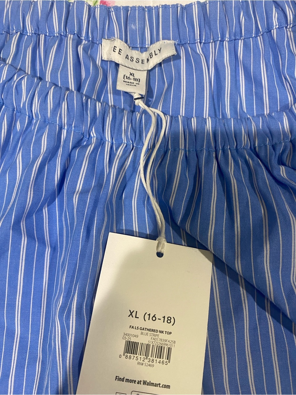 Free Assembly Blue and White Pinstripe Button-Up Shirt NWT XL - Picture 4 of 7